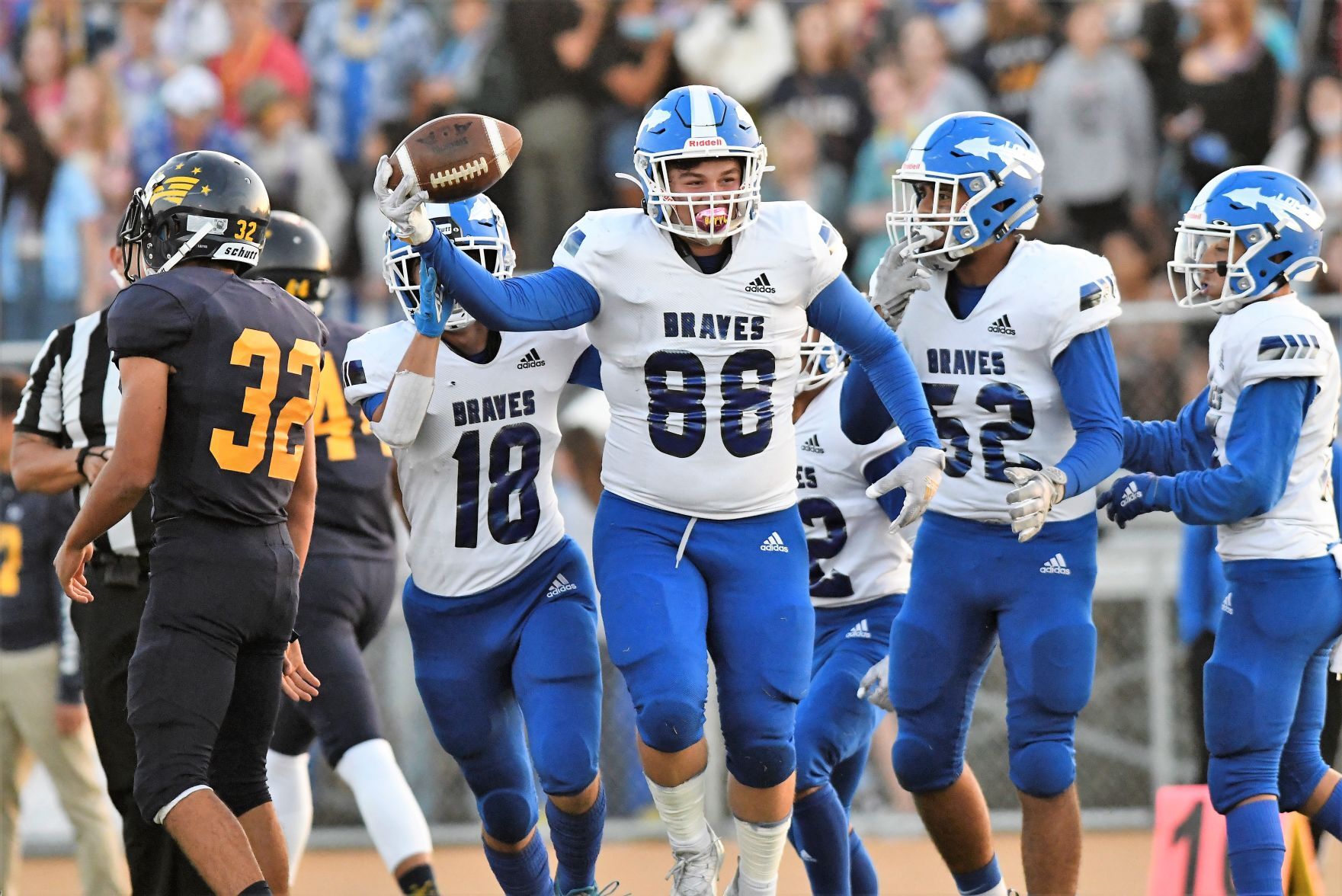 091021 LHS AGHS Football 46.JPG